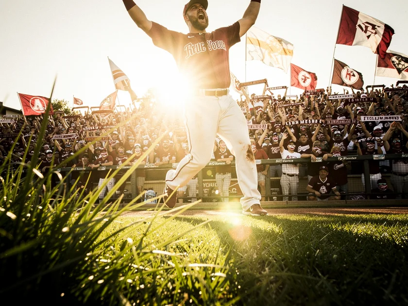 Washington Nationals outfielder James Wood batting during 2026 spring training MLB game